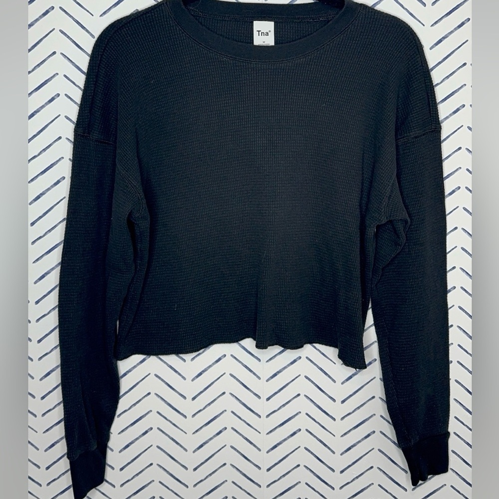 Aritzia TNA Waffle Knit Crop Shirt Black Size Medium